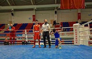Vanlı boksör Türkiye şampiyonu oldu
