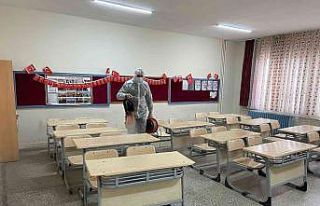 Yahşihan’da okullar dezenfekte ediliyor