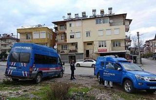 Yalnız yaşadığı evde ölü bulundu