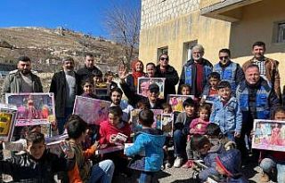 Yardım dernekleri Mardin’de şehit korucu çocuklarını...