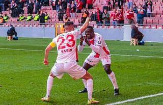 Yasin Öztekin 34 yaşında kariyerinin en golcü...
