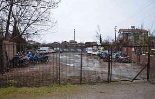 Yediemin parkından 25 araç çalındı