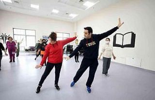 Yenimahalle Belediyesi’nden halk oyunları eğitimi