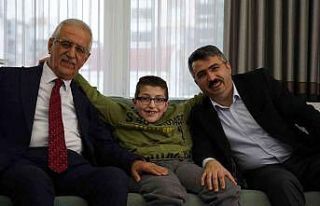 Yıldırım Belediye Başkanı Yılmaz, ev ziyaretleriyle...