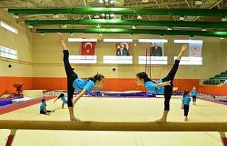 Yıldırım Belediyesi’nden çocuklara yaz-kış...