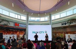 Ziyaretçiler, Sevgililer Günü etkinliklerinde doyasıya...