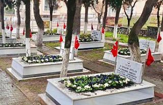 18 Mart öncesi Körfez Şehitliğinde yeni düzenleme