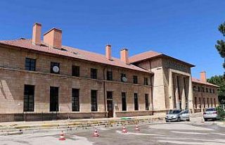 1939’daki depremde ayakta kalan tek bina