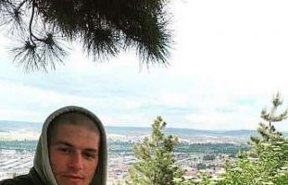 20 yaşındaki genç kansere yenik düştü