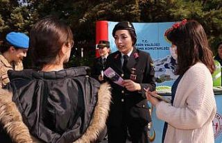 255 kadının telefonuna ’KADES’ uygulaması yüklendi