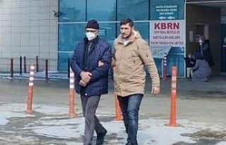 60 yaşındaki adam, genci bıçaklayarak öldürdü