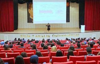 7 Aralık Üniversitesi’nde ’’öğretmen’’...