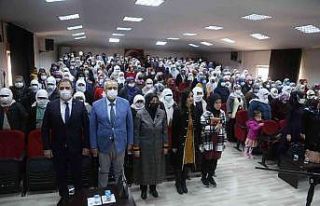 8 Mart’ta İslam’da kadının yeri ve önemi vurgulandı