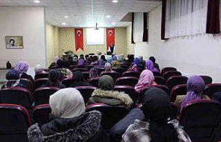 Abdülhamid Han konferansı ilgi topladı