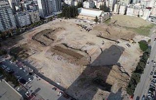 Adana’da Millet Bahçesi’nin yapımına başlandı