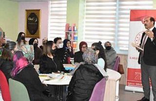 Aileler Kitapla Buluşuyor, Okul Kütüphaneleri Canlanıyor...
