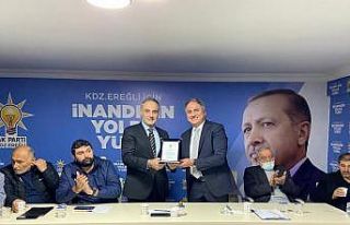 AK Parti’de kurucu yönetim bir araya geldi