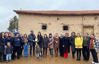 Akın, kadın yetiştiricilerle buluştu