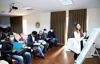 Alanya Belediyesi’nden engelli bireylere EKPSS kursu