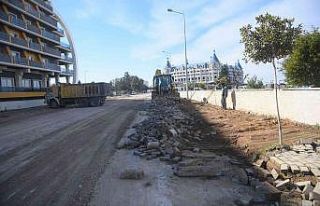 Alanya Türkler’de 12 bin metrekare parke yol çalışması