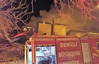 Alevler ev ve atölyeyi küle çevirdi