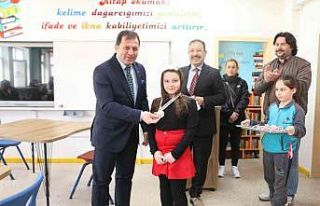 Ali İhsan Kabakcı öğrencilerle buluştu