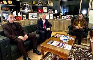 Alihanoğlu ve ekibi, Başkan Demir’le buluştu