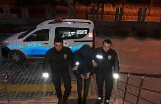 Aranan şahsı mahalle ve çarşı bekçileri yakaladı