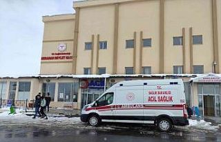 Ardahan’da 42 öğrenci zehirlenme şüphesiyle...