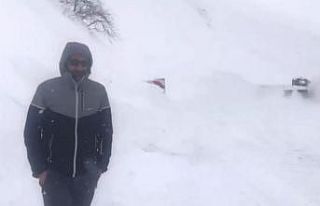 Artvin-Ardahan karayolu Sahara Dağı Geçidi’ne...