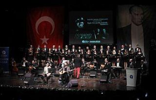 Aşık Veysel türküleriyle anıldı