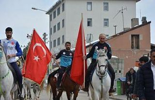 Aşkale’de kar üstünde cirit nefes kesti