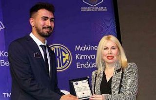 AÜ Rektörü Özkan: “Yarının Türkiye’si gençlerimizin...