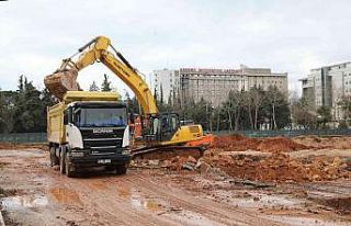 AÜ Tıp Fakültesi Otoparkının temeli atılıyor