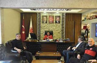 Avrupa ikincisi özel sporcu Ünlü, Genel Sekreter...