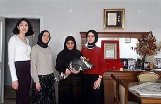 Avukatlar şehit ailesini unutmadı