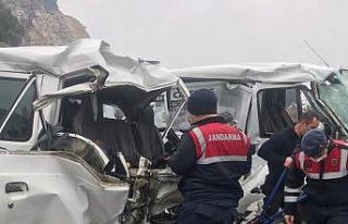 Aydın’da trafik kazası: 1’i ağır 3 yaralı