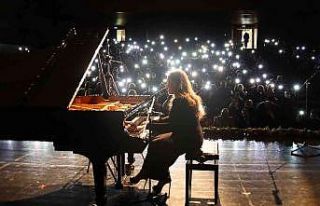 Azerbaycanlı sanatçılardan Bursa’da piyano resitali