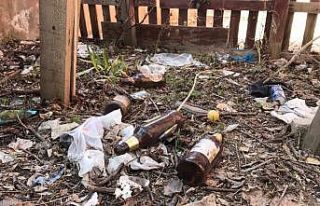 "Bahçemizden utanır olduk" yakınması