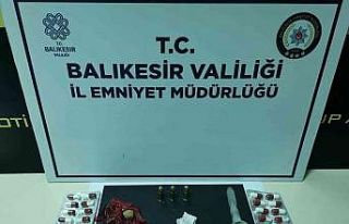Balıkesir’de polisten 52 şahsa gözaltı