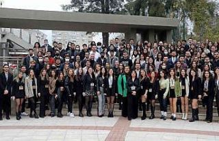 Başarılı yöneticilerden gençlere kariyer önerileri