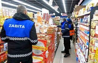 Başiskele’de marketler denetlendi