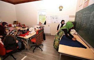 Başiskele’deki 65 yıllık eski okul sosyal tesise...