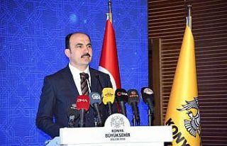 Başkan Altay’dan Konyalılara ekmek ve ulaşım...