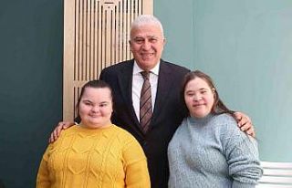 Başkan Atay, özel çocuklarla kahvaltıda buluştu