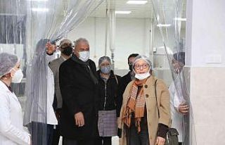 Başkan Atay, tarımsal ürün fabrikasında son incelemeyi...