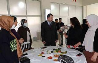 Başkan Baydilli’den kadın personele kadınlar...