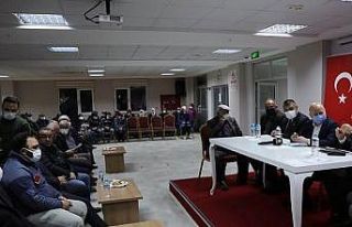 Başkan Çolakbayrakdar çiftçilerle bir araya geldi