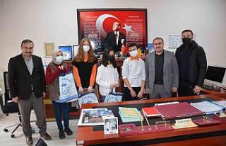 Başkan Doğan, başarılı öğrencileri ödüllendirdi