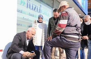 Başkan Gültak, esnafla bir araya geldi